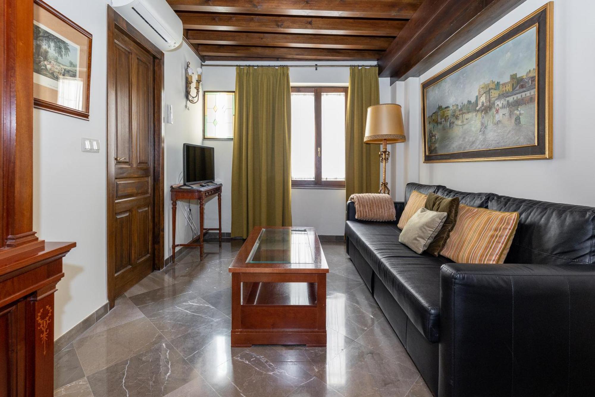 Apartamentos En Pleno Centro, Aljibe Rodrigo Del Campo 1C グラナダ エクステリア 写真