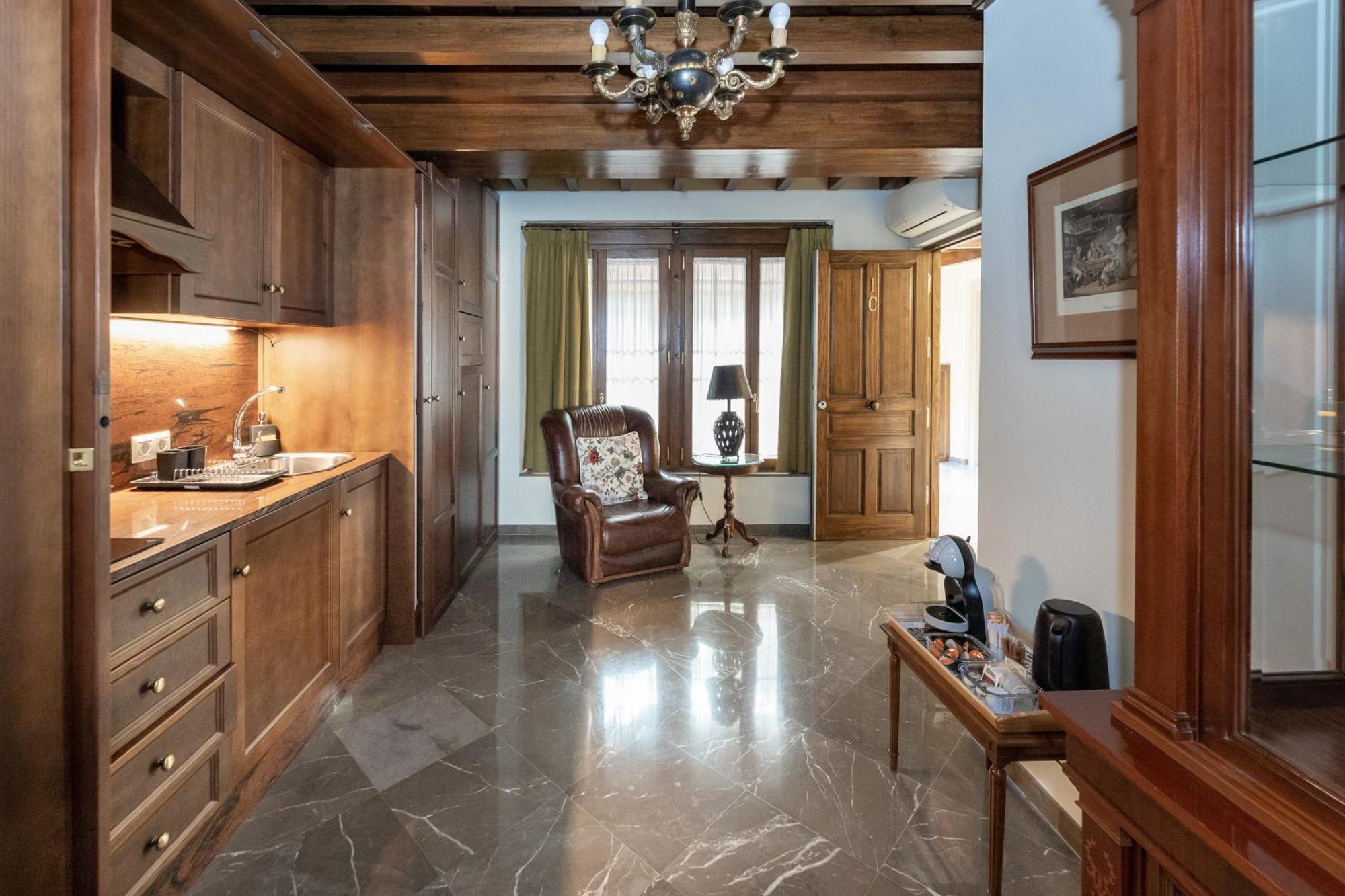 Apartamentos En Pleno Centro, Aljibe Rodrigo Del Campo 1C グラナダ エクステリア 写真